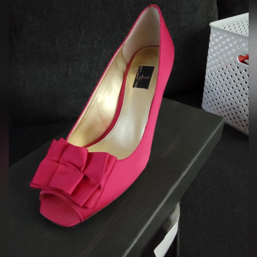 Women’s Pink Bow Peep-Toe Heels